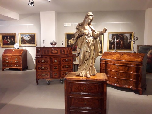 Madone en bois sculpté du XVIe siècle - Sculpture Style Renaissance